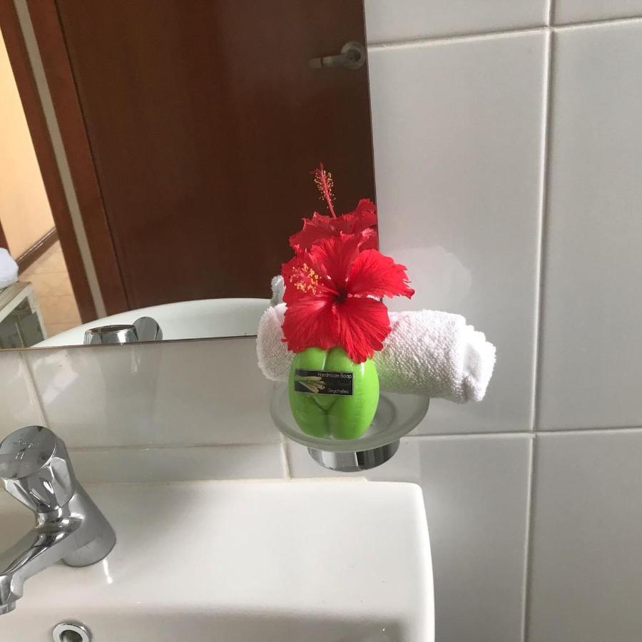 Royale Self Catering Apartamento *